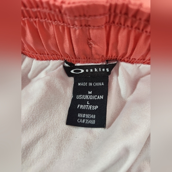 Oakley Low Rise Running Shorts - Picture 2 of 6